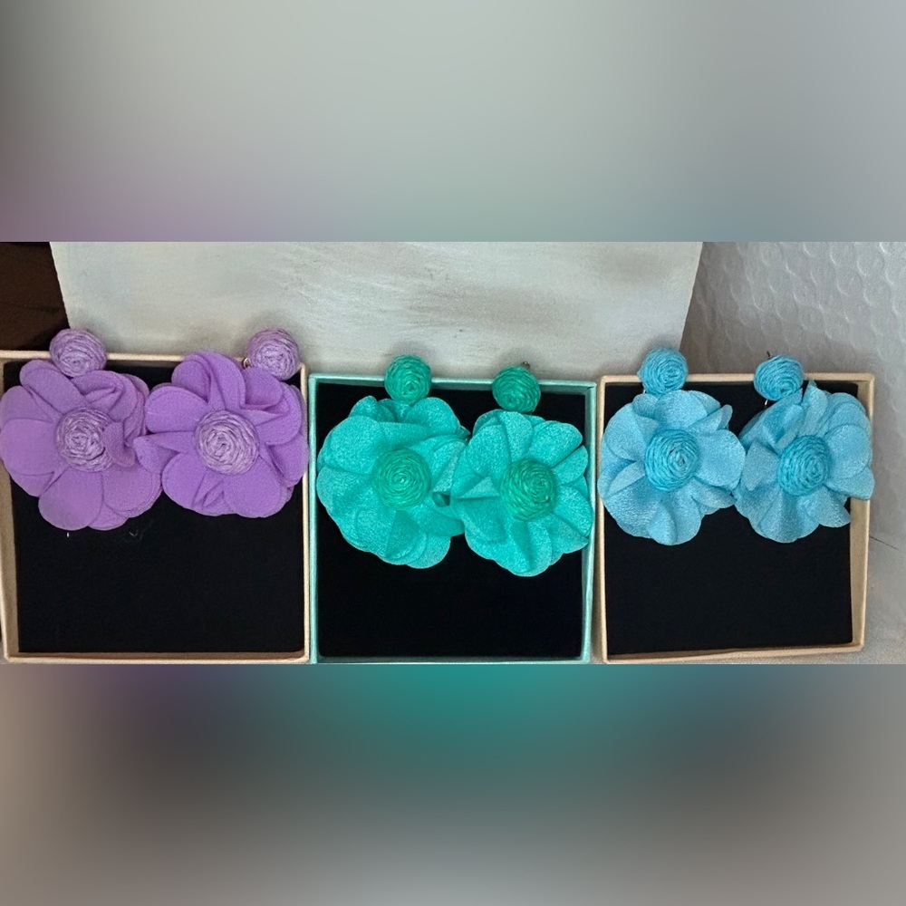Raffia Flower Earrings three colors available New